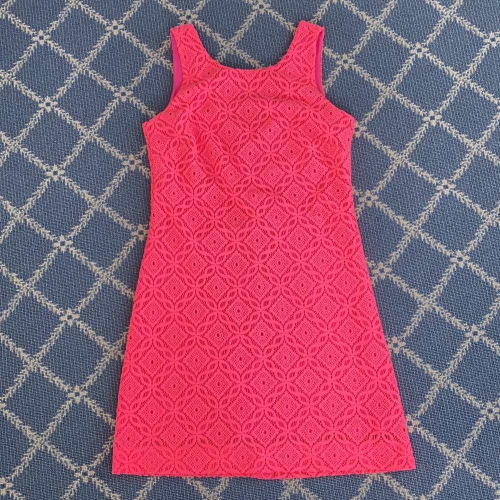 Lilly Pulitzer Hot Pink woven dress.